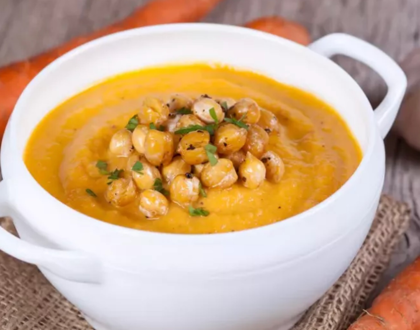 Soupe carottes-pois chiche